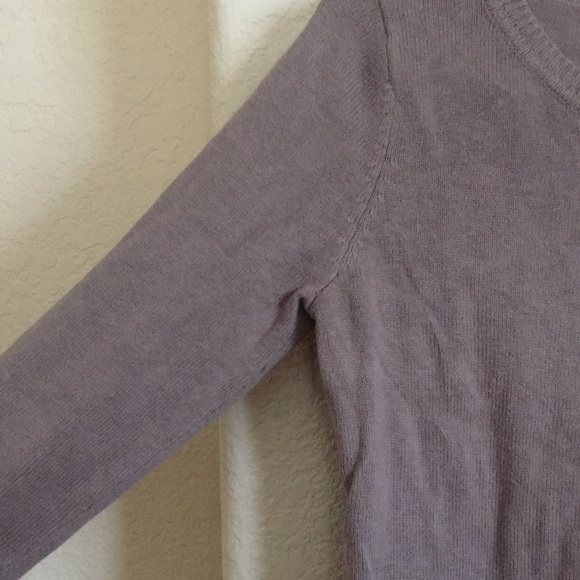 Sweater - Picture 4 of 5